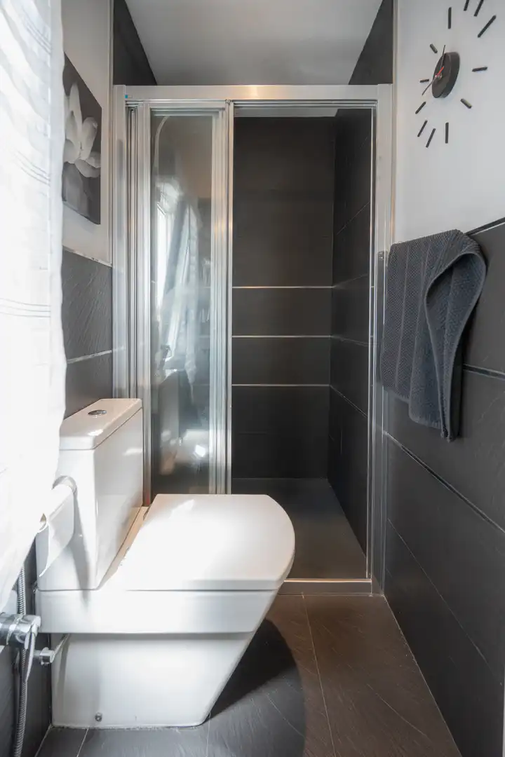 Baño de Piso en venta en Gijón  con Calefacción y Amueblado