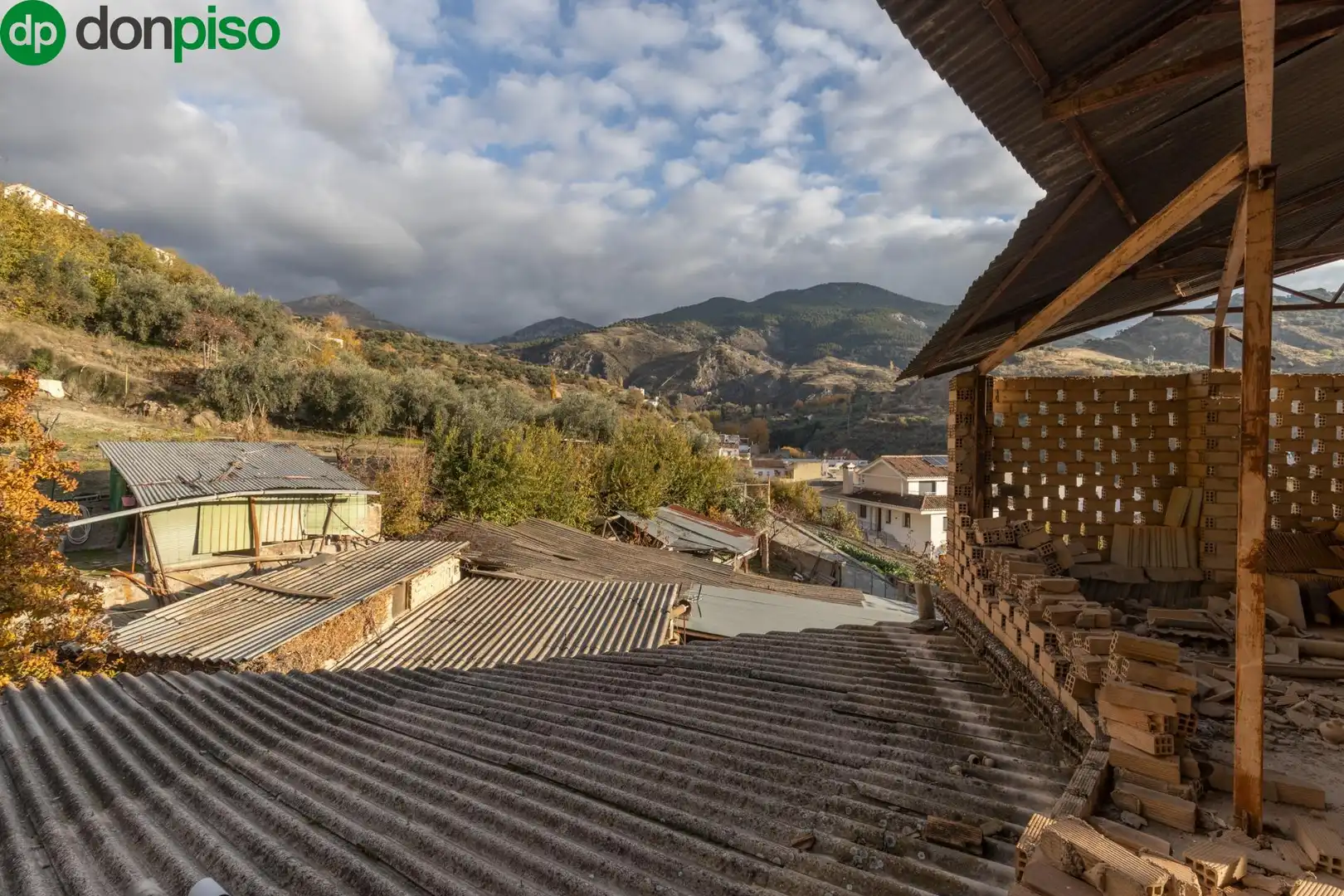 Edifici en venda a Calle Tejares, 20, Monachil pueblo