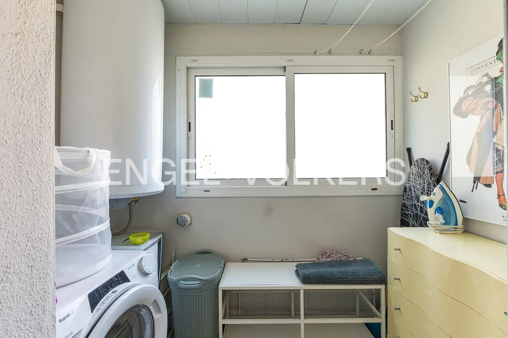 Cuina de Pis de lloguer en Sitges amb Aire condicionat, Calefacció i Piscina