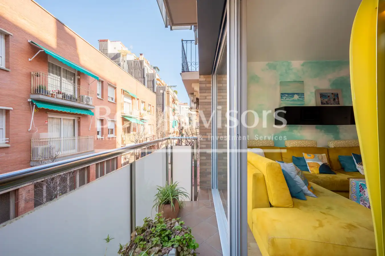 Casa a schiera con terrazza in vendita a Passatge de Puigmadrona, imagen 7