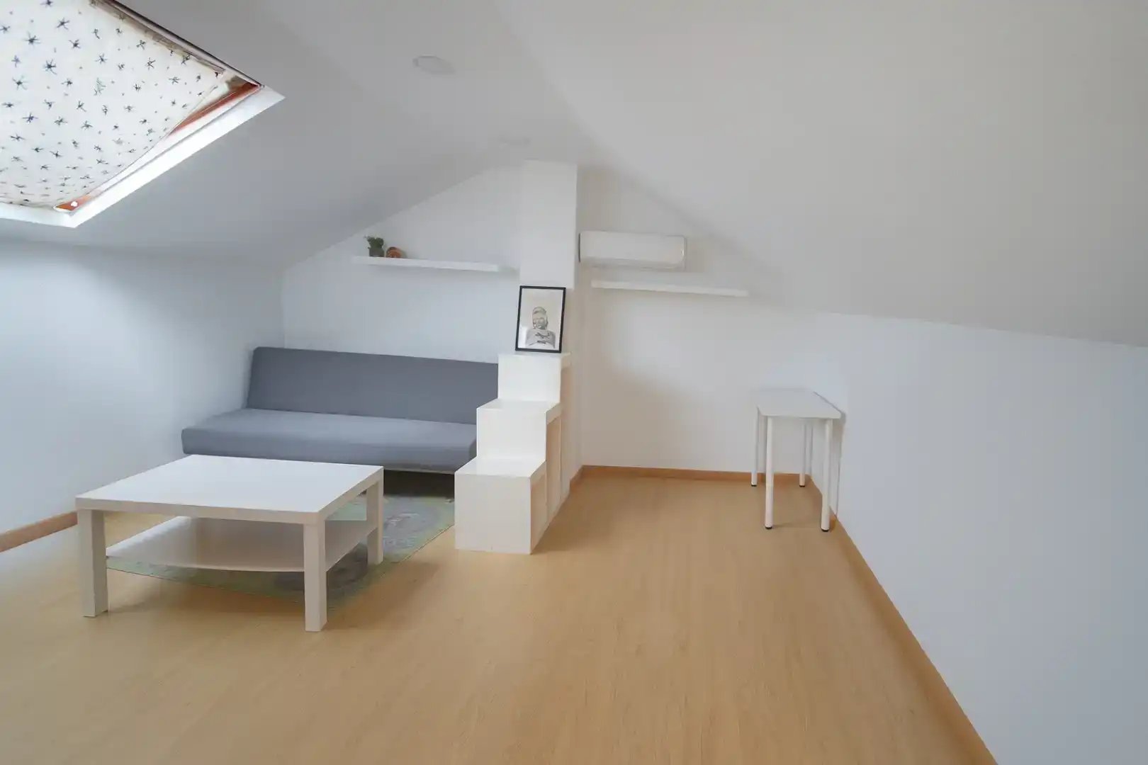 Sala d'estar de Casa o xalet en venda en Valdetorres de Jarama amb Piscina