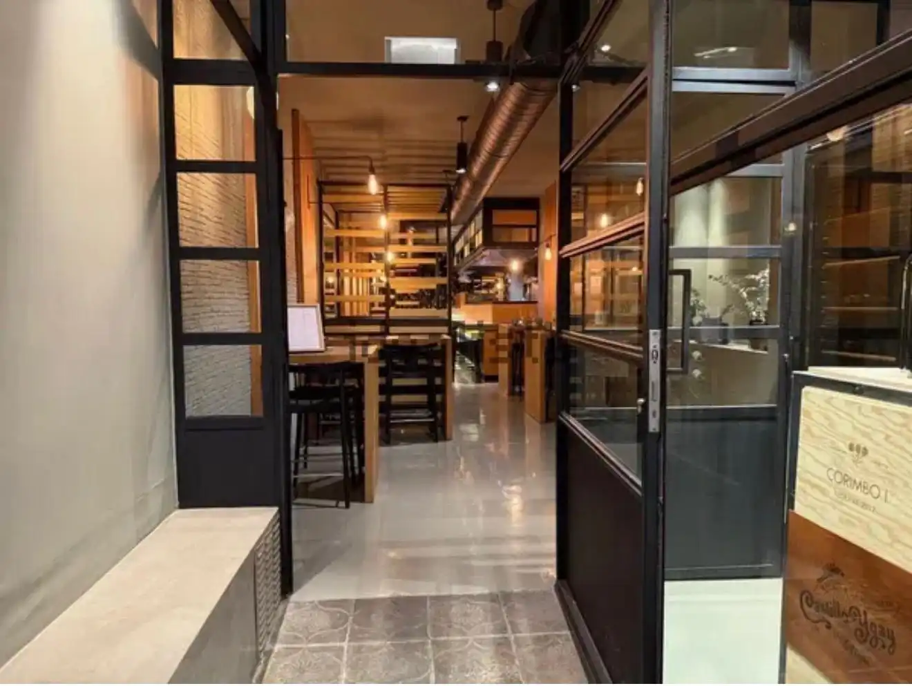 Local comercial en traspaso en Centre - Sant Oleguer, imagen 3