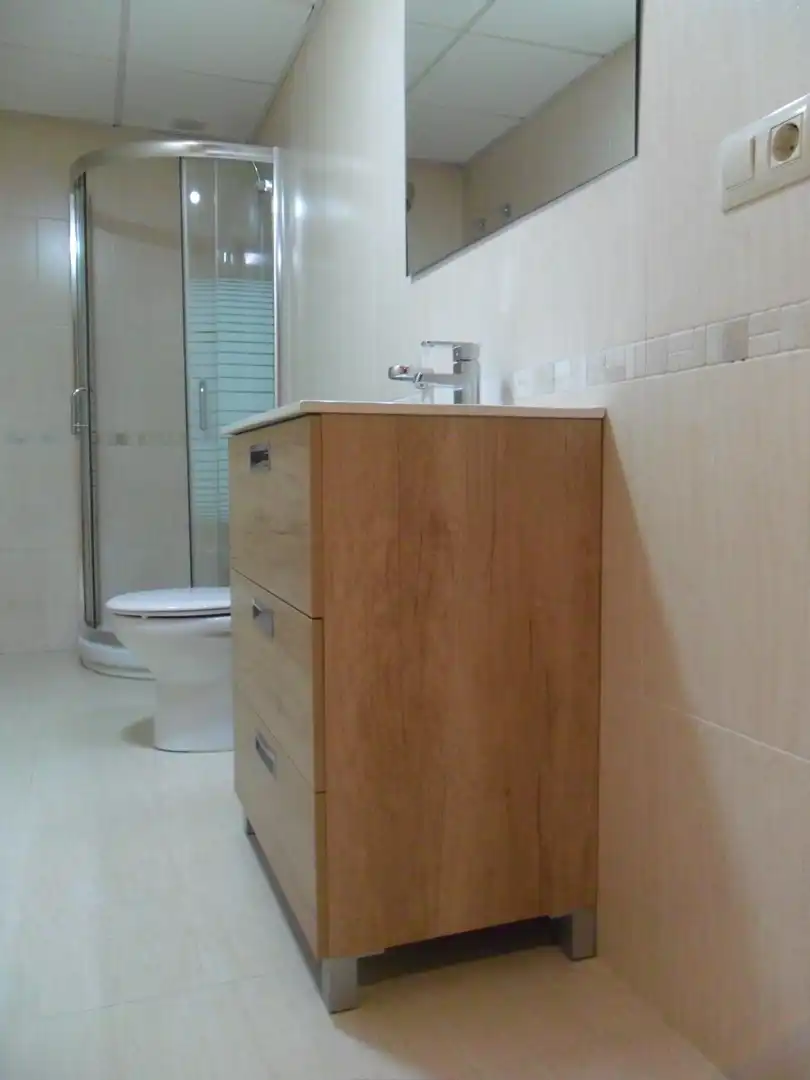 Bany de Casa adosada de lloguer en Ogíjares amb Terrassa, Traster i Moblat