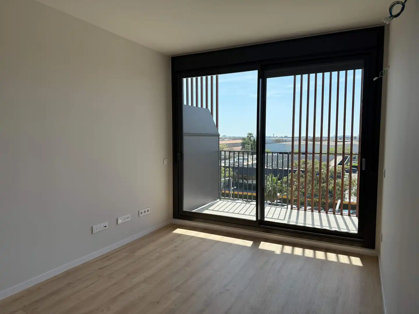 Bedroom of Flat for rent in Viladecans  with Air Conditioner, Heating and Private garden