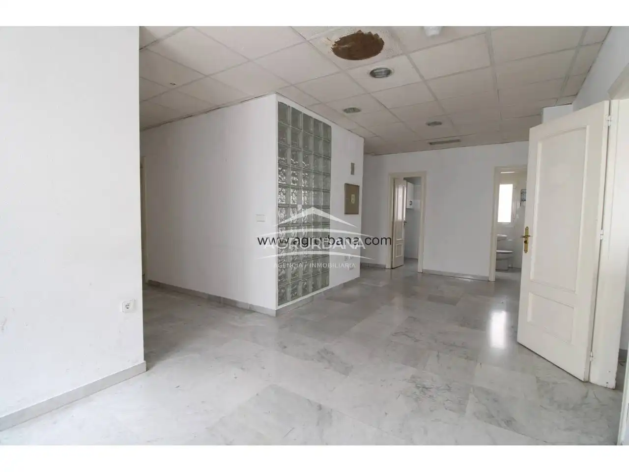 Büro zum Verkauf in Motril