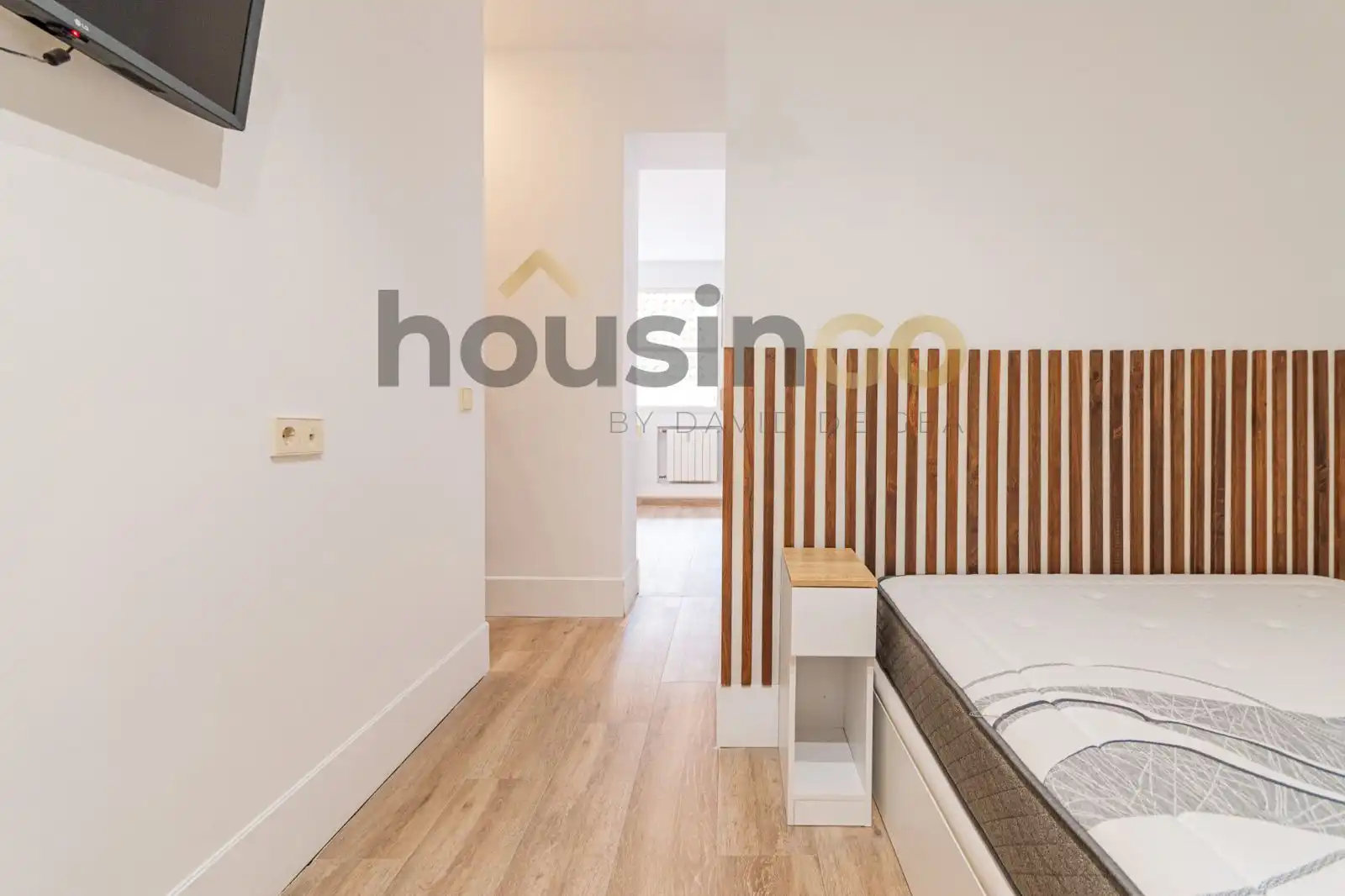 Study for rent in Juan Álvarez Mendizábal, Argüelles