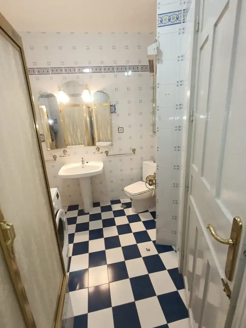 Baño de Piso en venta en Linares con Aire acondicionado y Calefacción