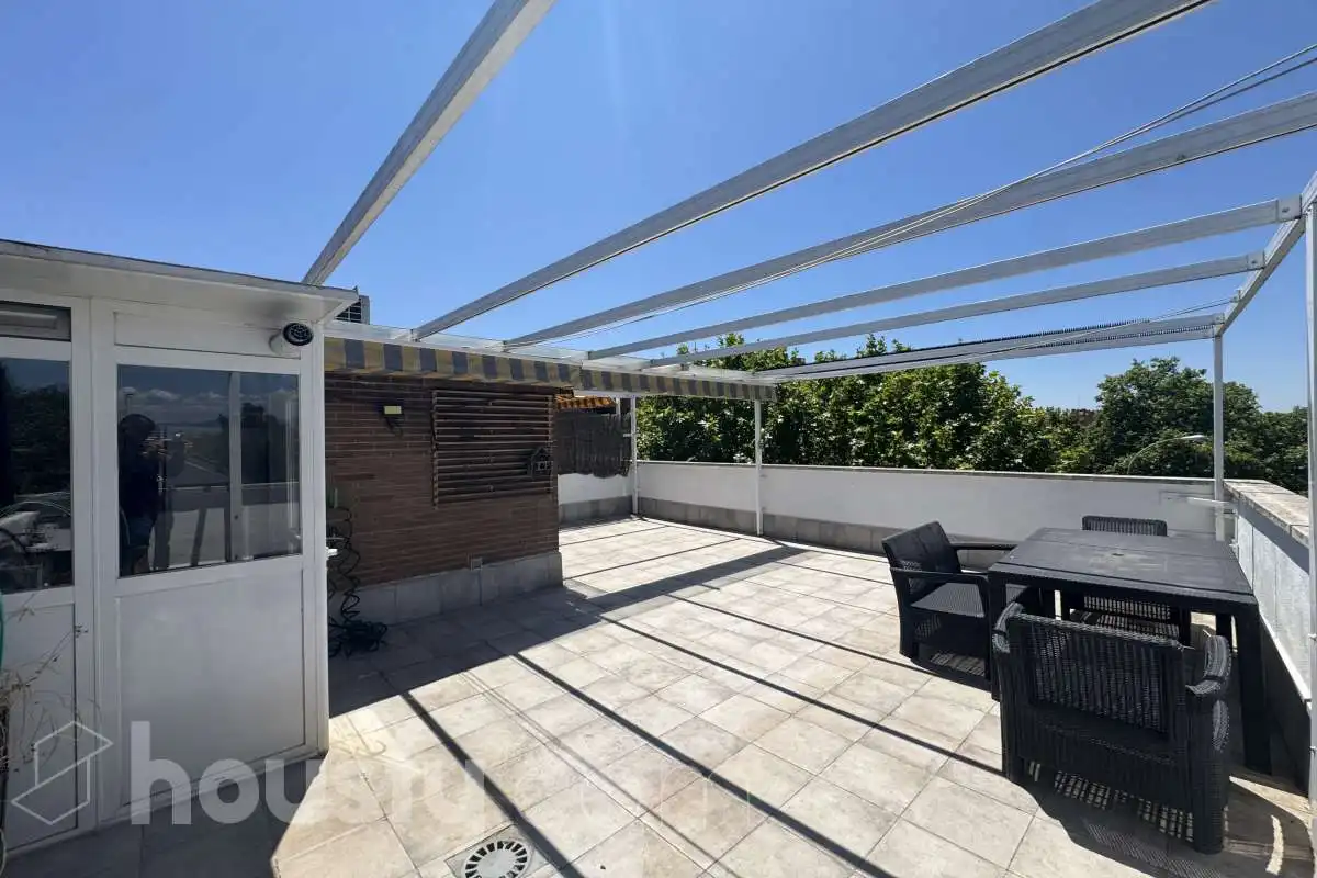 Flat for rent in Avenida de Madrid, Santa Bárbara - La Zaporra