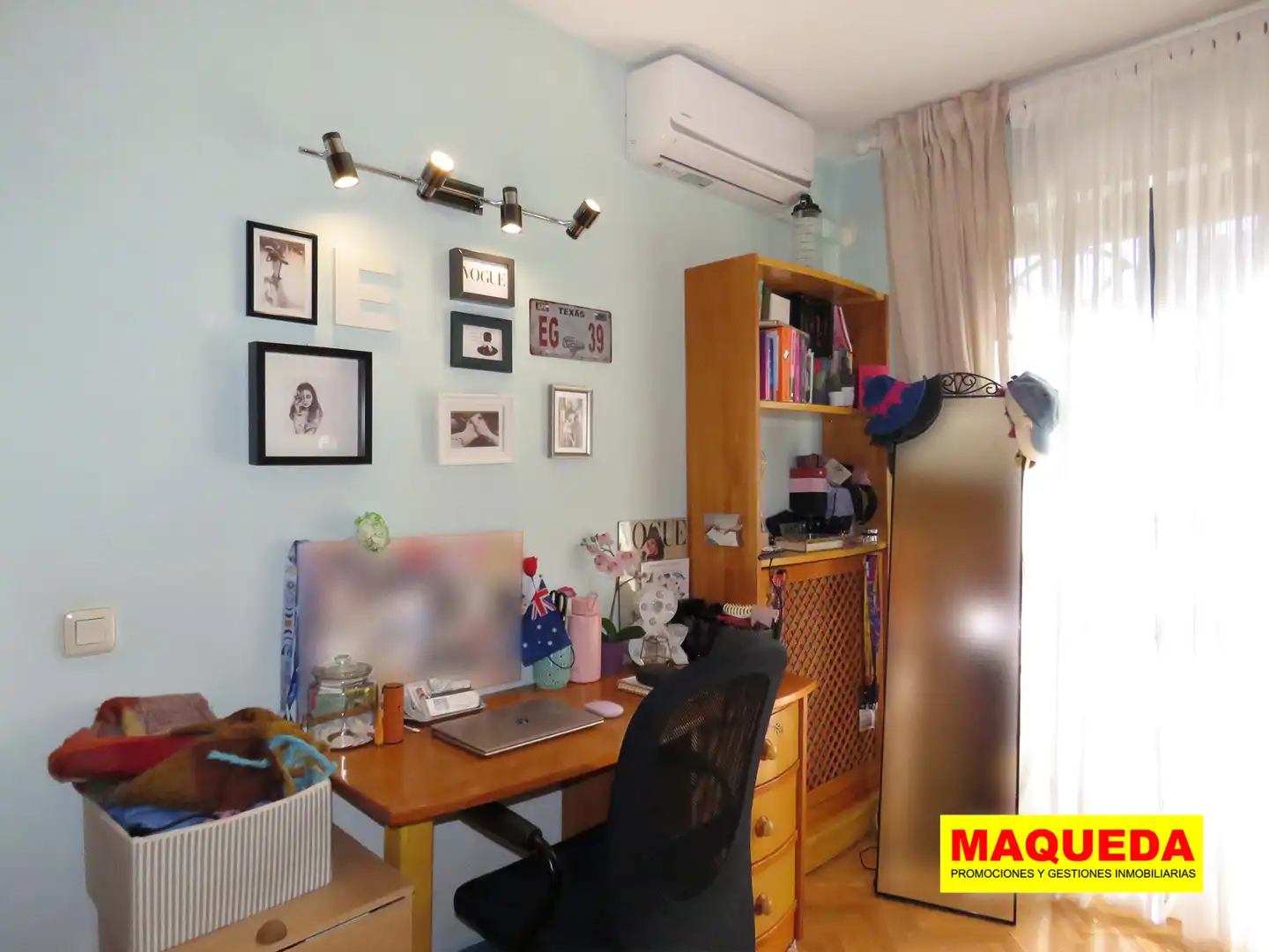 Dormitori de Casa adosada en venda en Alcorcón amb Aire condicionat, Calefacció i Jardí privat