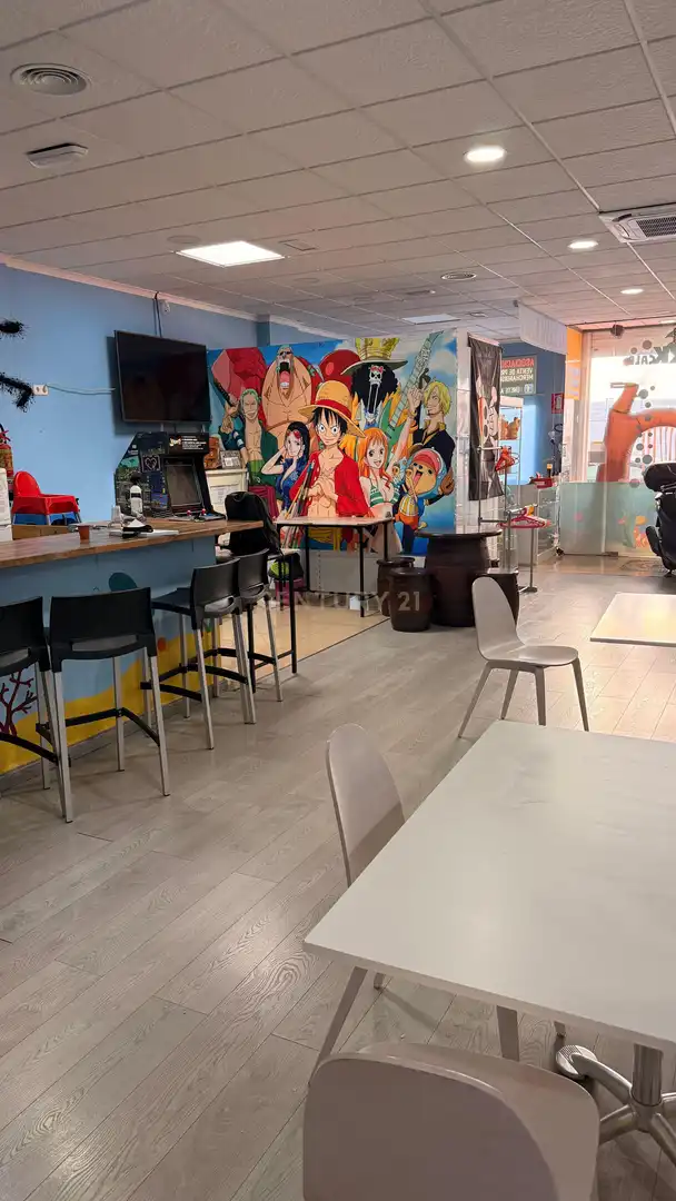 Local en traspaso en Calpe / Calp con Aire acondicionado, Alarma y Domótica