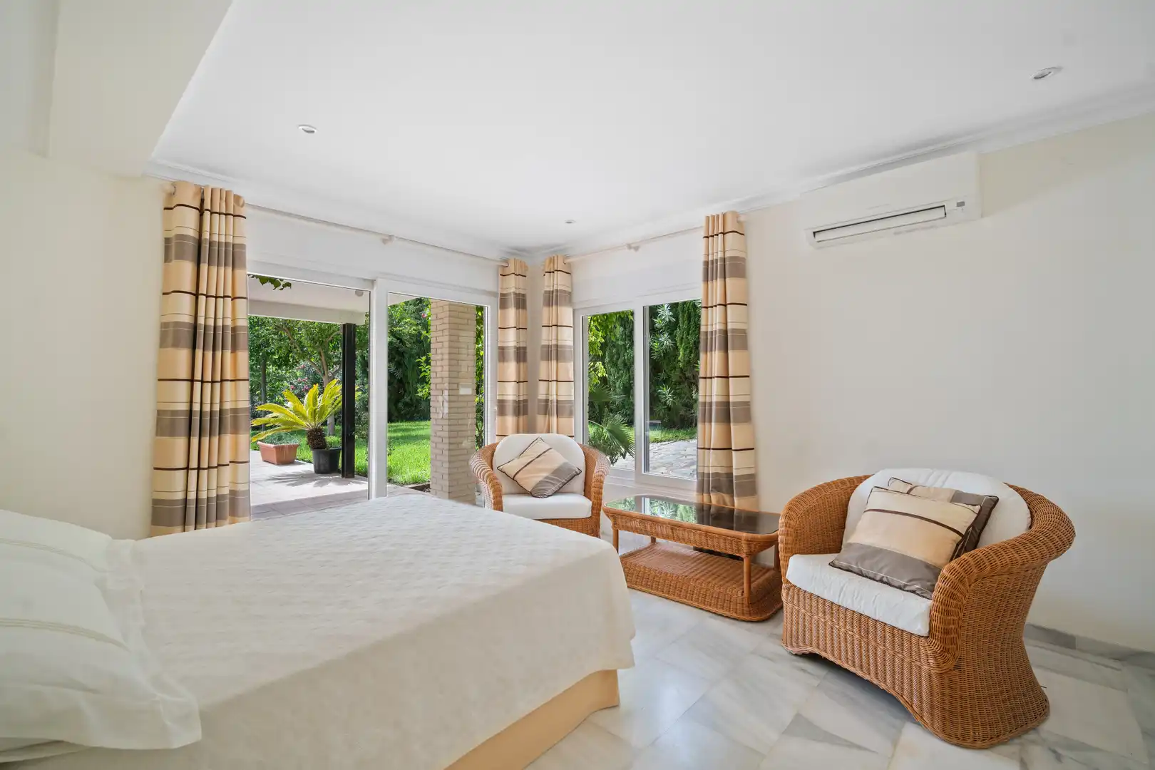 Haus mit Terrasse zum Verkauf in San Pedro de Alcántara, imagen 14