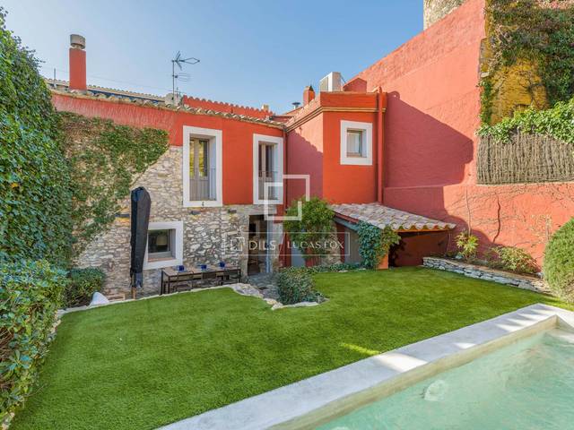 Casa-chalet en Venta en Begur pueblo