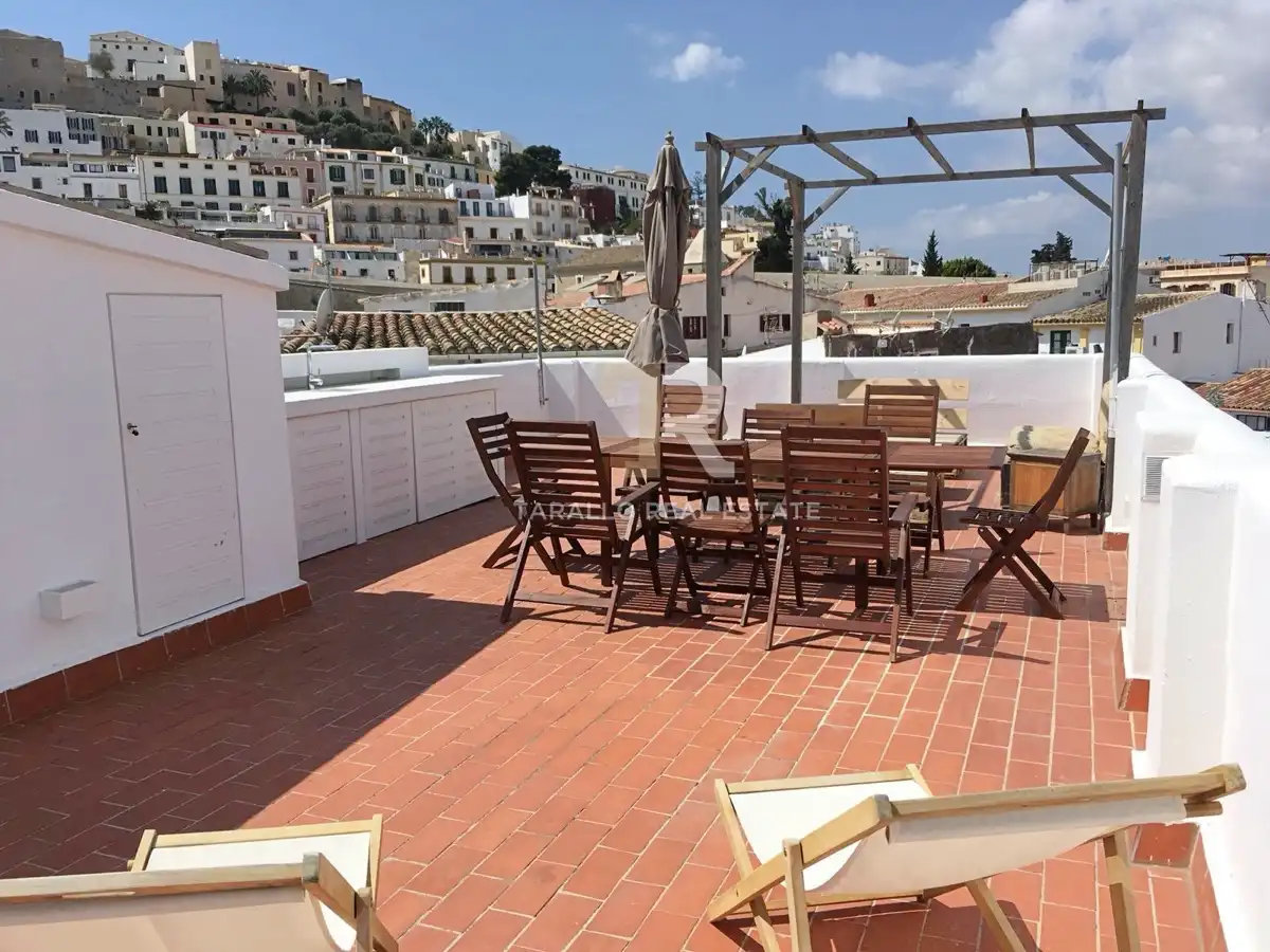 Terrace of Attic for rent in Eivissa  with Air Conditioner, Heating and Terrace