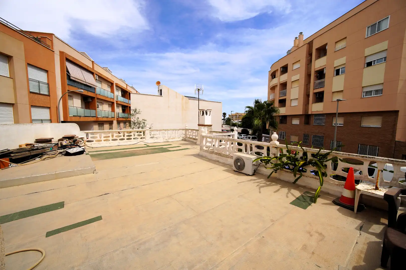 Terraza de Casa adosada en venta en Roquetas de Mar con Aire acondicionado, Jardín privado y Terraza