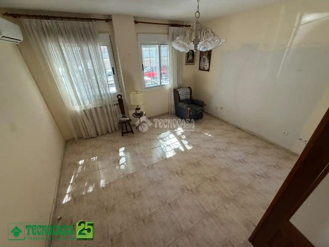 Sala d'estar de Pis en venda en Ciudad Real amb Aire condicionat i Calefacció