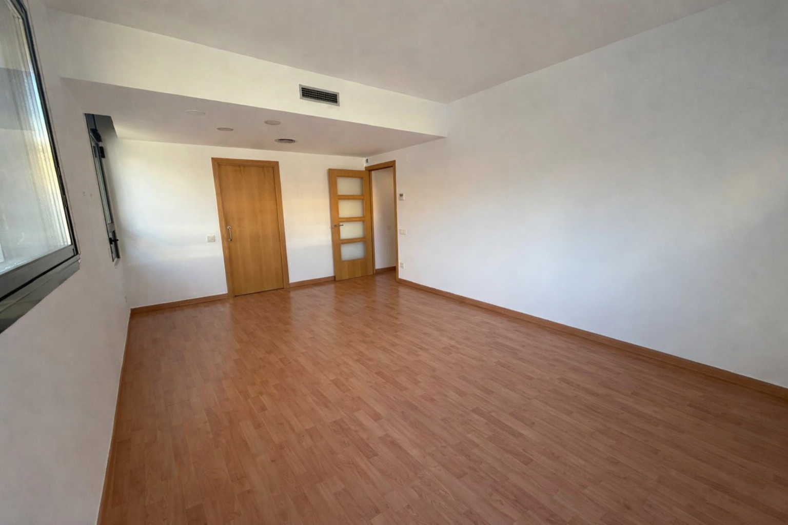Bedroom of Flat for sale in Sabadell