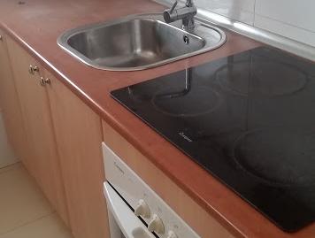 Foto 4 de Apartamento de alquiler en Calle Rubí, 1, La Paz - Las Américas, Linares
