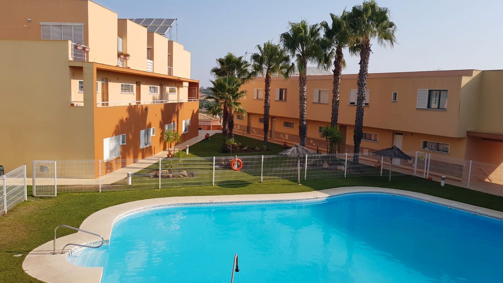 Piscina de Apartament en venda en Islantilla amb Jardí privat, Terrassa i Piscina comunitària