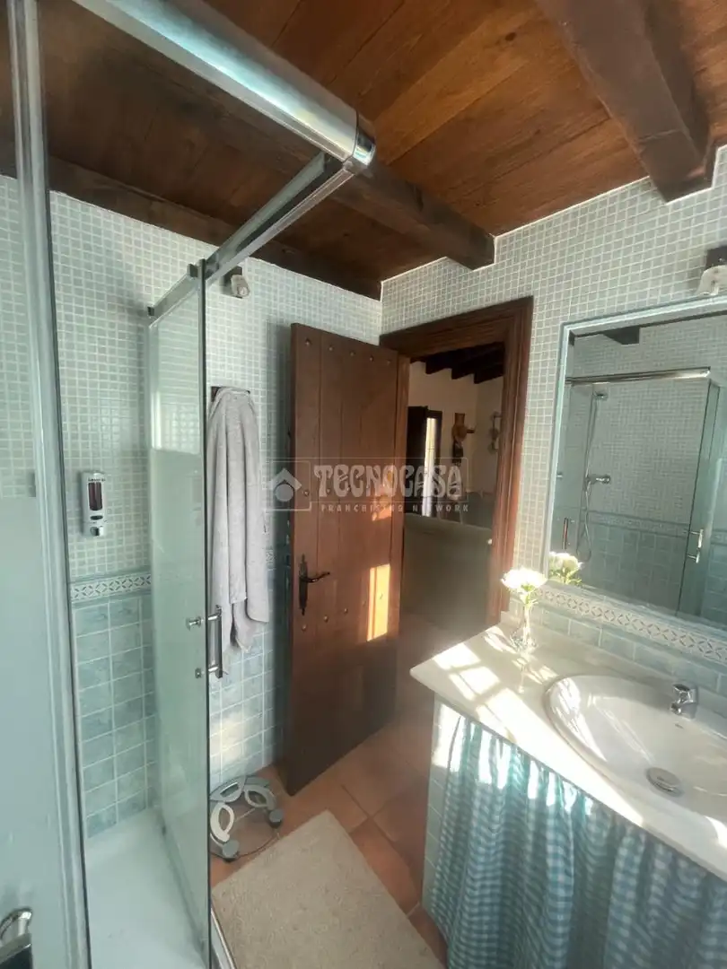 Country house with garden for sale in El Borge, imagen 30