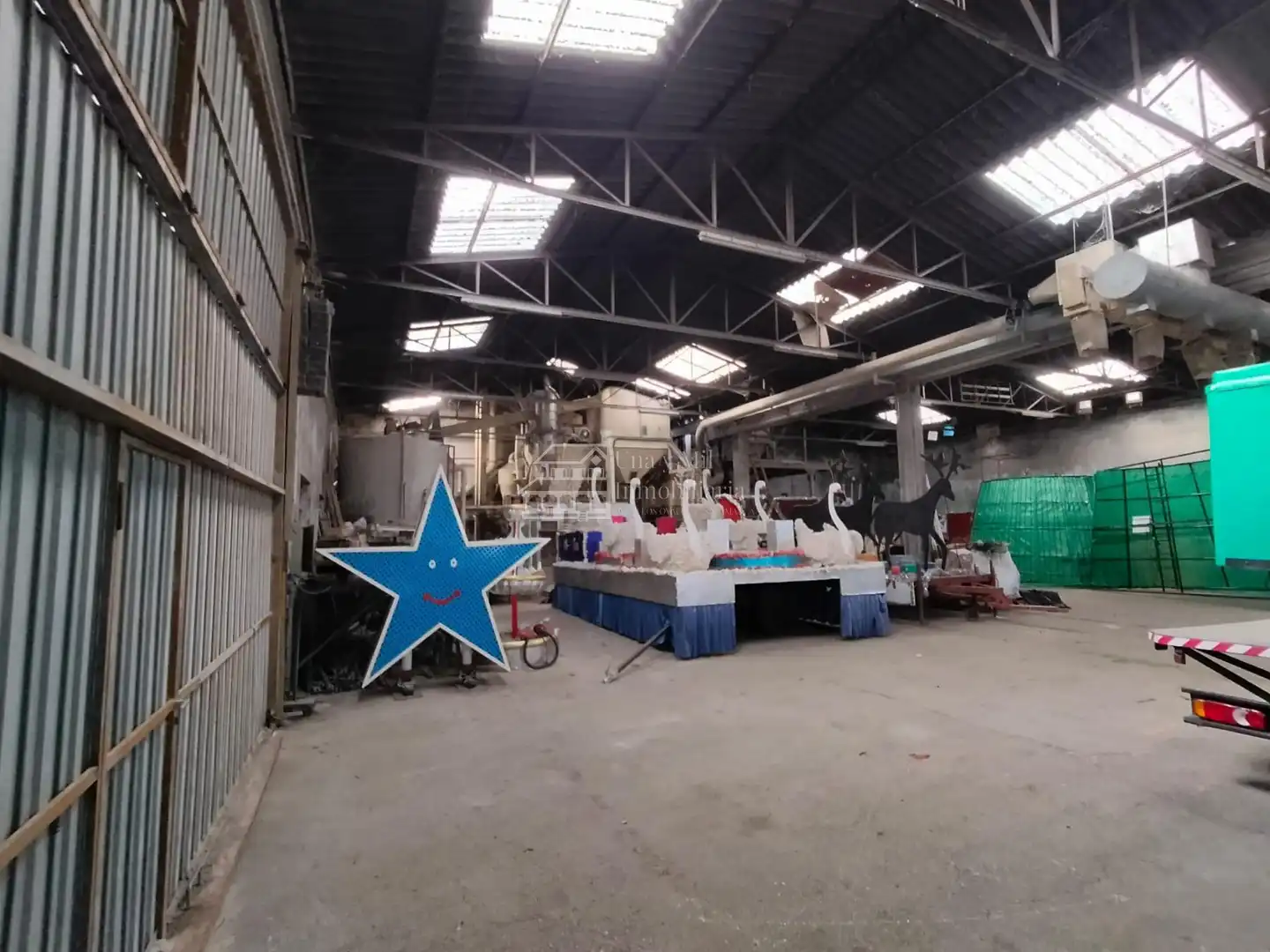 Nave industrial en venta en Vitigudino