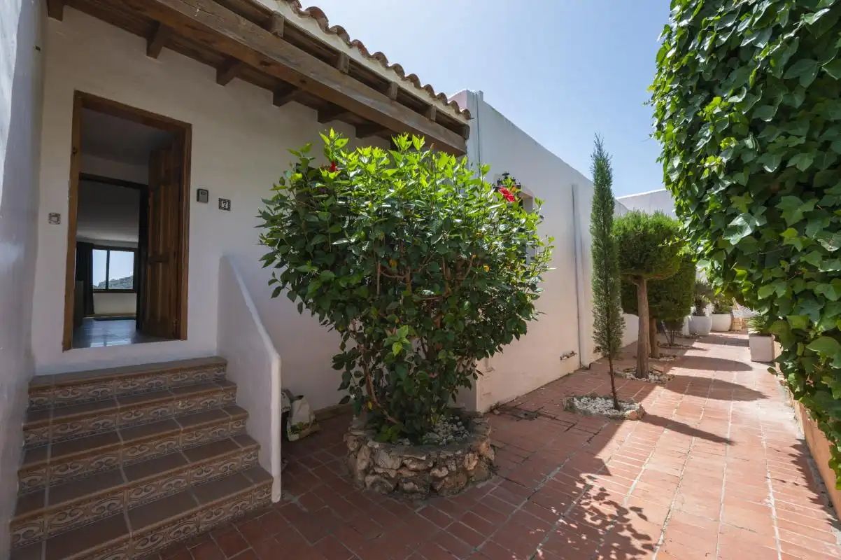 Pis en venda en Santa Eulària des Riu amb Aire condicionat, Calefacció i Jardí privat