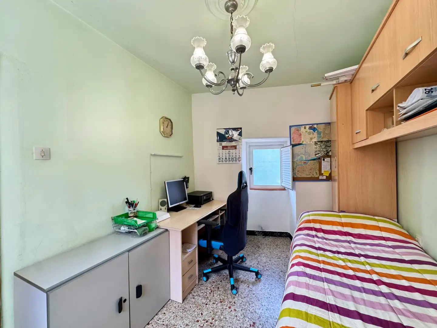 Bedroom of Houses for sale in Pontevedra Capital   with Heating, Terrace and Storage room