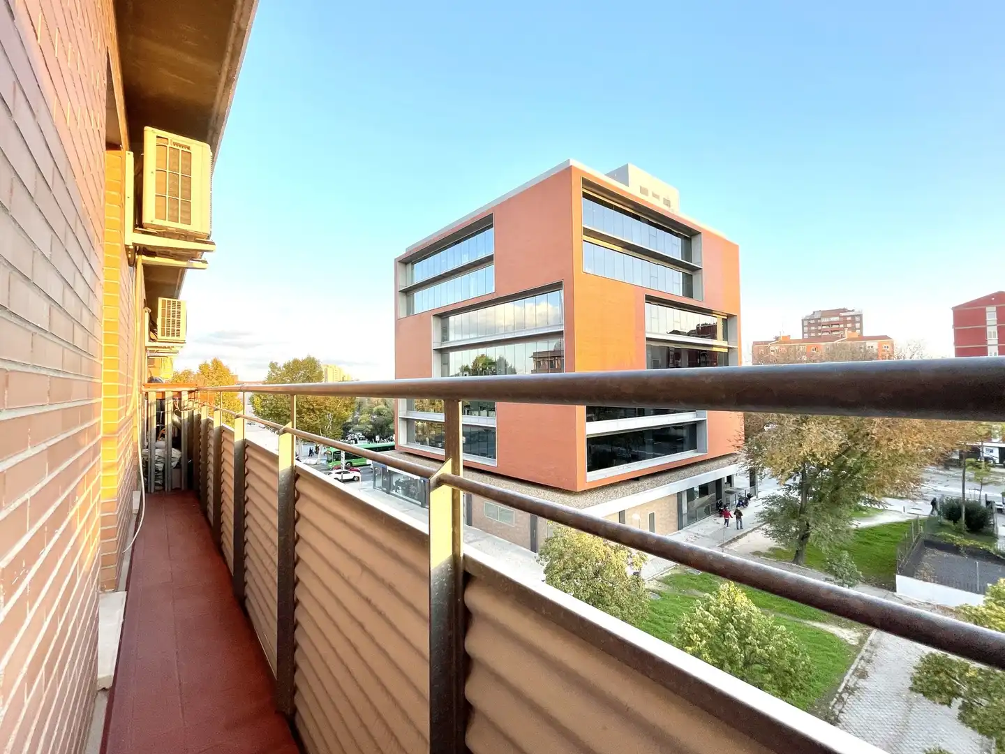 Flat for rent in NAVIA, Las Águilas