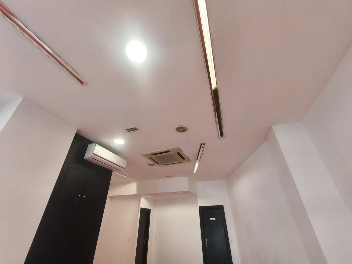 Business premises for sale in Casco Antiguo, imagen 4
