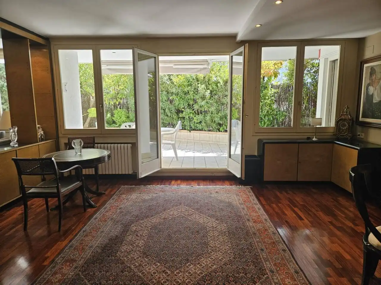 Piso en venta en Calle Mare de Déu de Núria, Instituts
