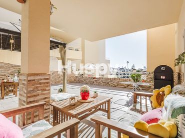 Wohnung mit Balkon zum Verkauf in Calle Orion