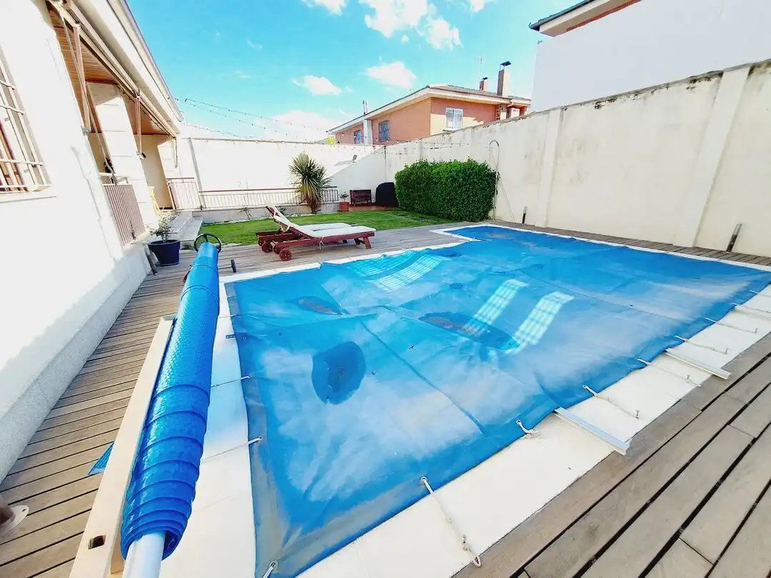 Casa amb terrassa en venda a Calle Carlos Saura, imagen 12