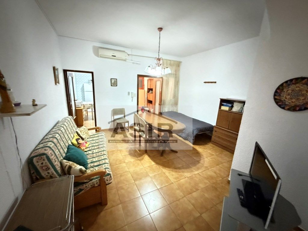 Sala d'estar de Casa o xalet en venda en Alzira amb Aire condicionat i Terrassa