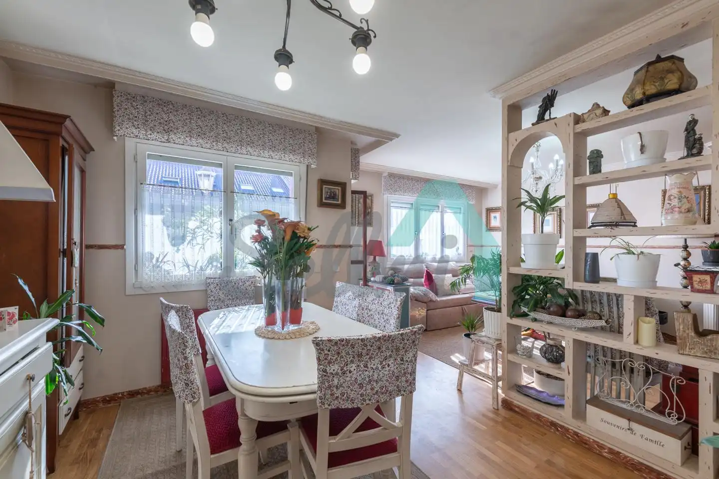 Esszimmer von Wohnung zur untervermieten in Siero mit Heizung, Privatgarten und Parkett