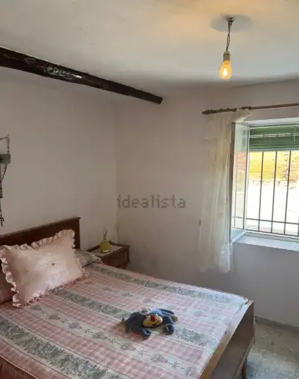Dormitori de Finca rústica en venda en Pulgar amb Jardí privat
