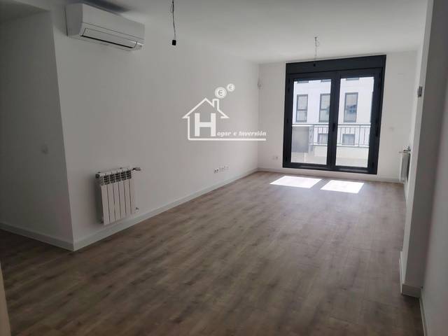 Piso en Alquiler en Robledal en Las Cañas