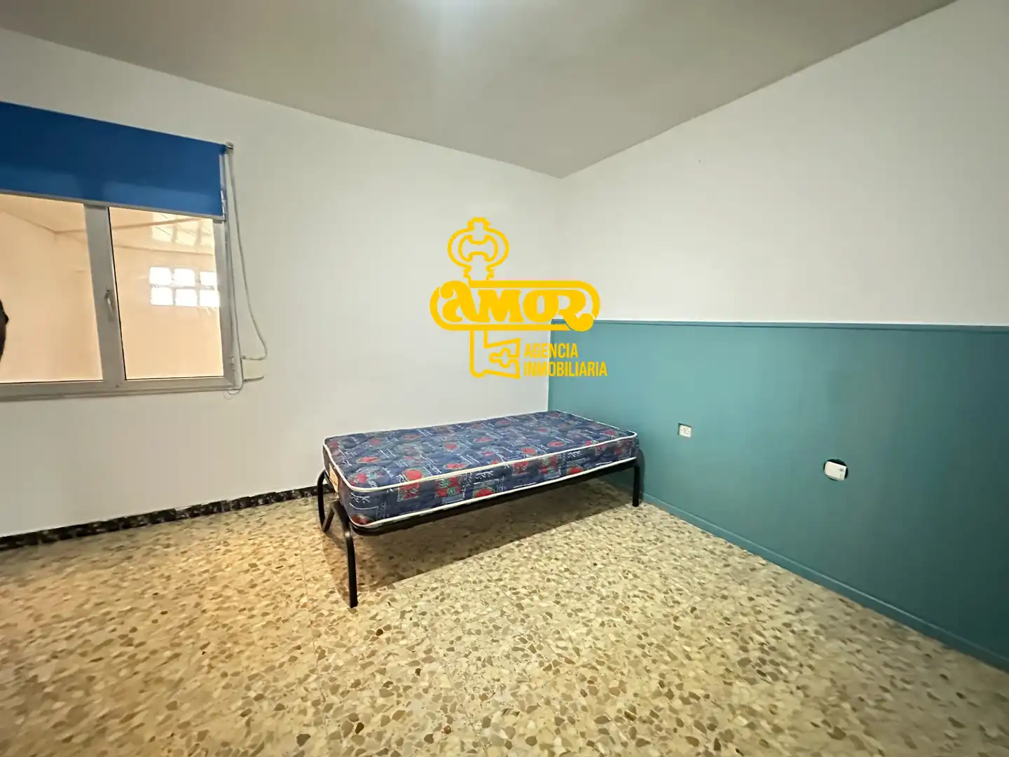 Habitación de Casa o chalet en venta en Santiago de Compostela  con Calefacción