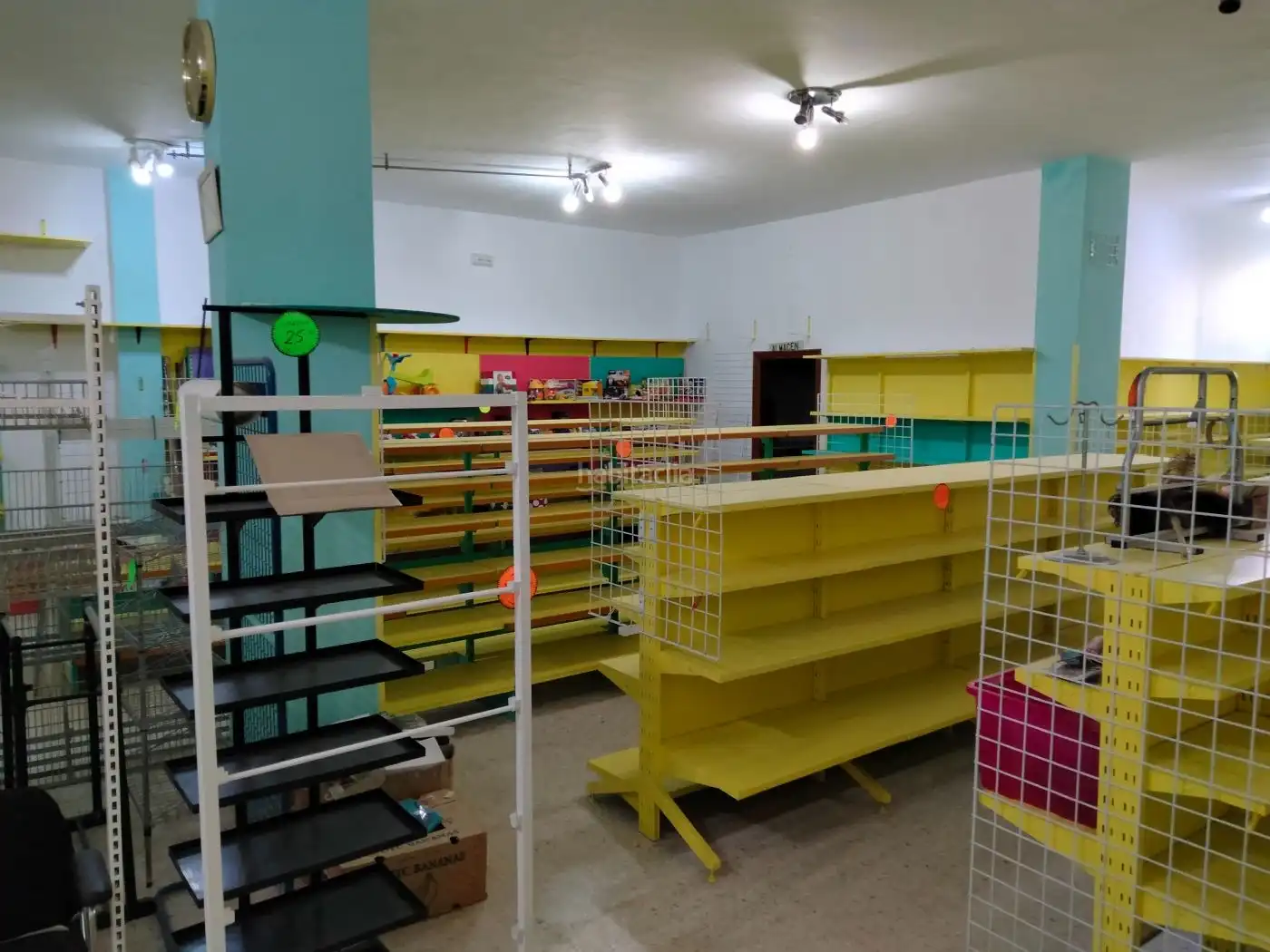 Local comercial en venda a Avenida de la Diputación 17