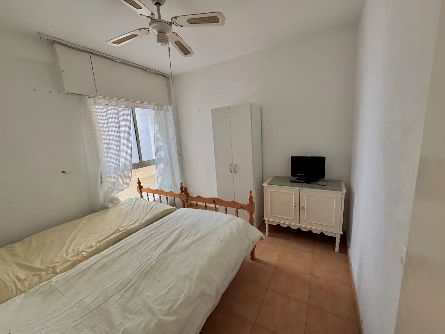 Dormitori de Pis en venda en Fuengirola amb Terrassa i Moblat