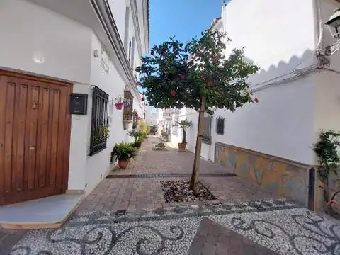 Maison rustique à vendre à Estepona Pueblo