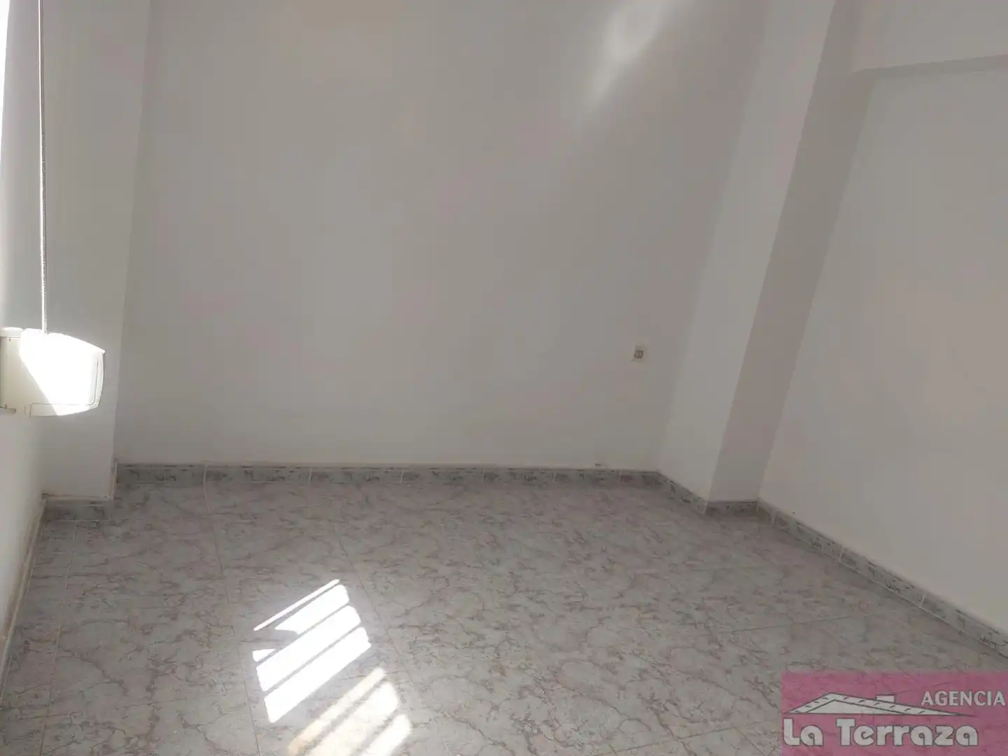 Bedroom of Flat for sale in Estepona Pueblo