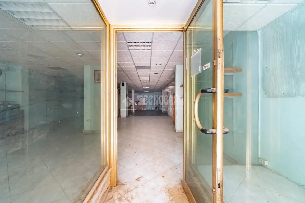 Local comercial en venta en C. Sicilia, imagen 4