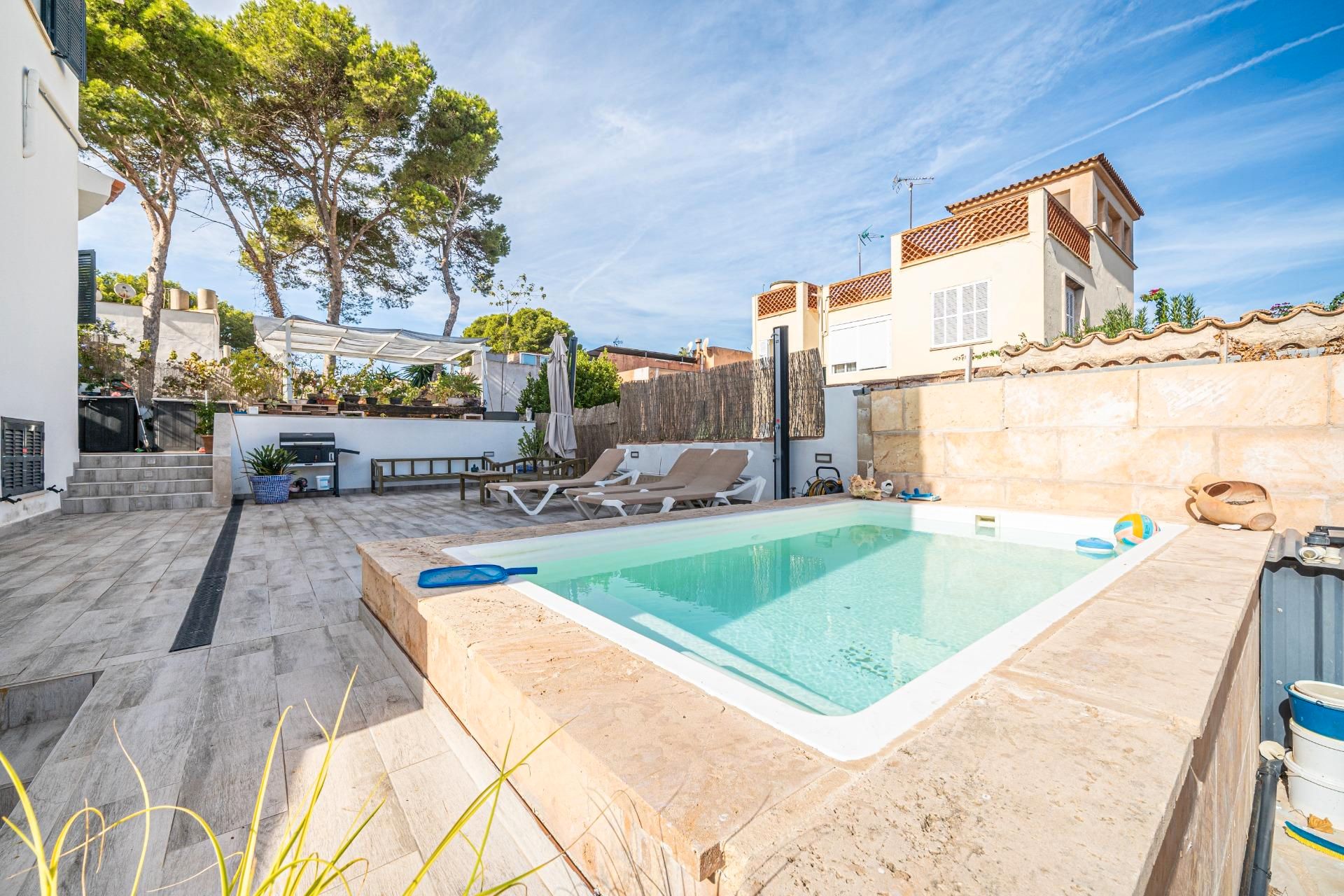 Garden of Houses for sale in  Palma de Mallorca  with Air Conditioner, Heating and Private garden