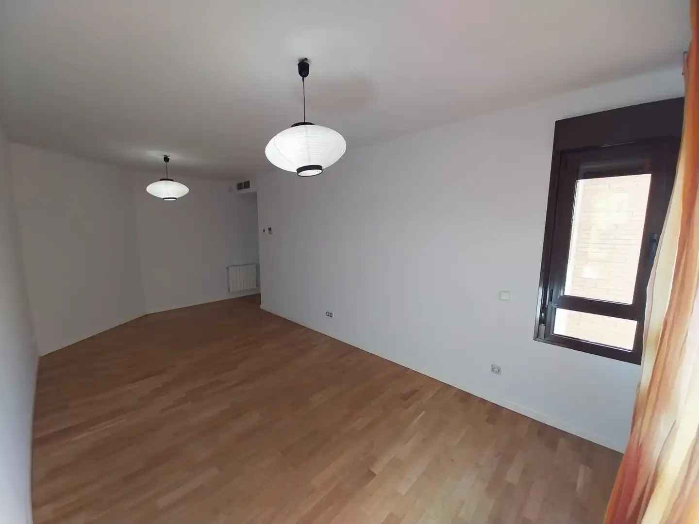 Flat for rent in Paseo de la Chopera, Centro