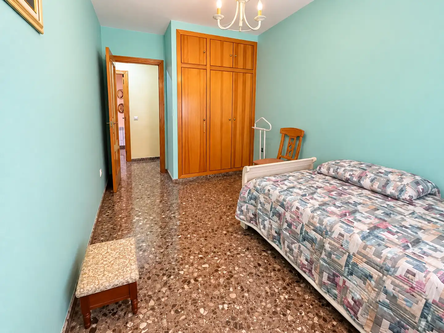 Piso con terraza en venta en Carrer Astúries, imagen 25