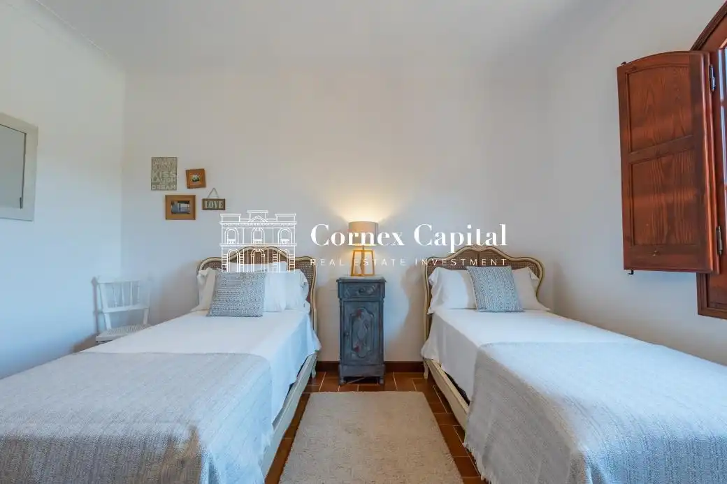 Habitación de Finca rústica de alquiler en Fontanilles con Aire acondicionado, Calefacción y Jardín privado