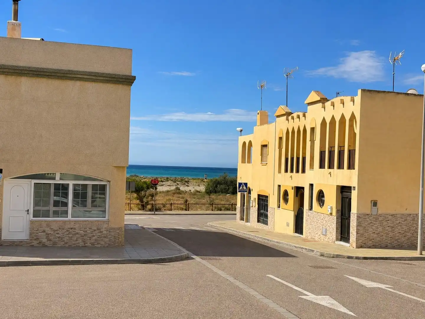 Exterior view of Duplexes for sale in Almería  with Terrace, Furnished and Balcony