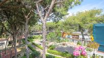 Jardí de Estudi en venda en Castelldefels amb Parquet, Terrassa i Traster