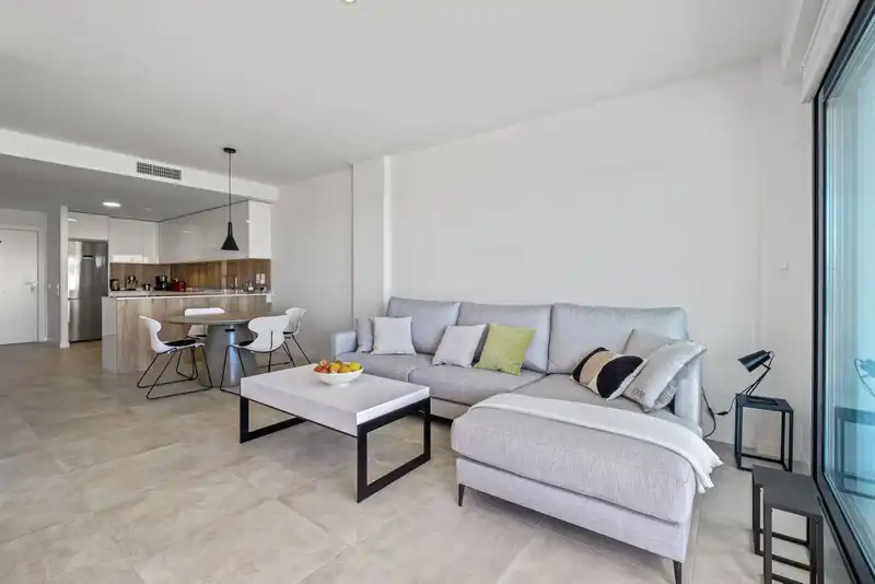 Apartment with terrace for sale in Estepona Pueblo, imagen 4