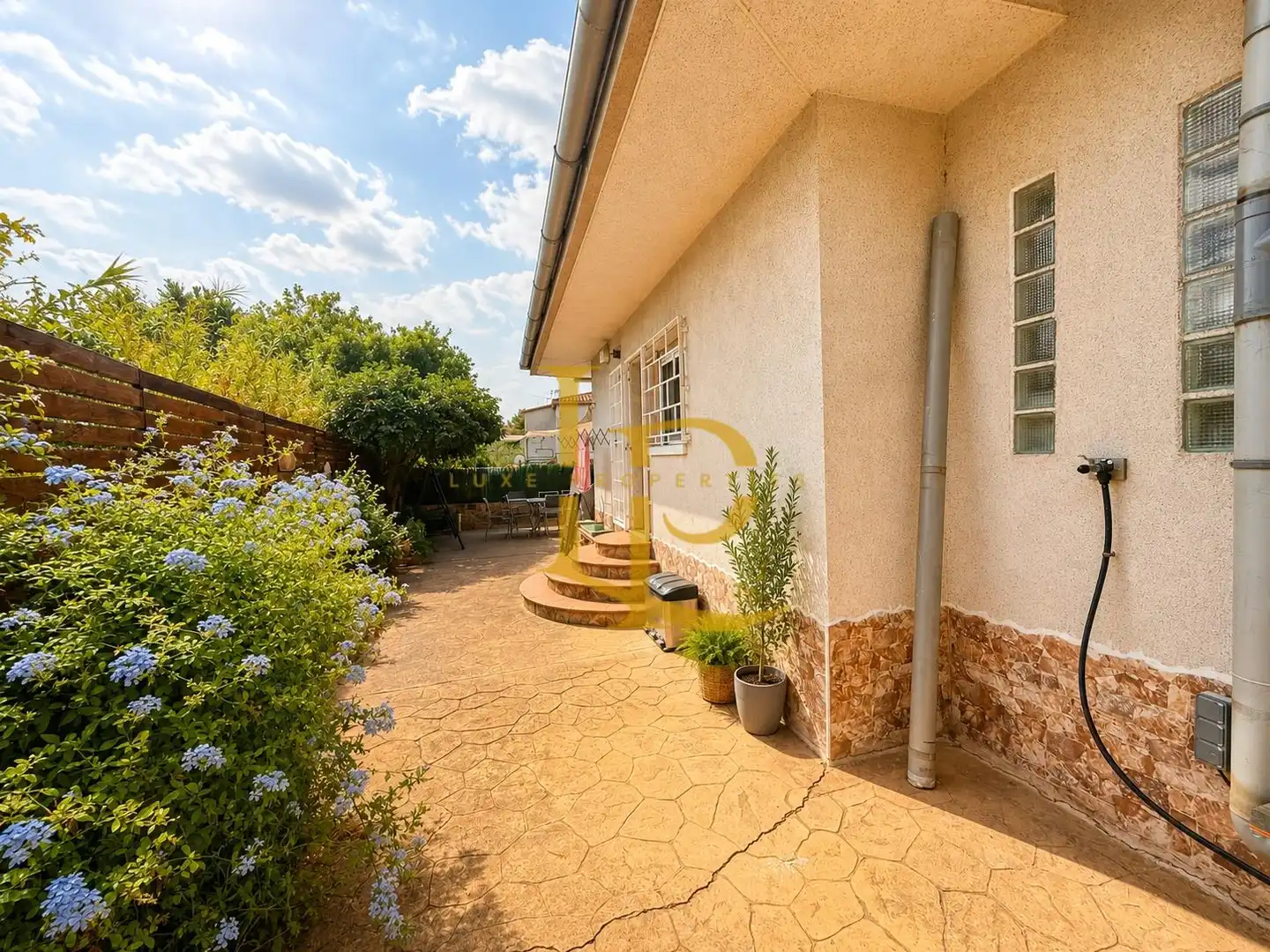 Terrassa de Casa o xalet en venda en Rubí amb Aire condicionat, Calefacció i Jardí privat