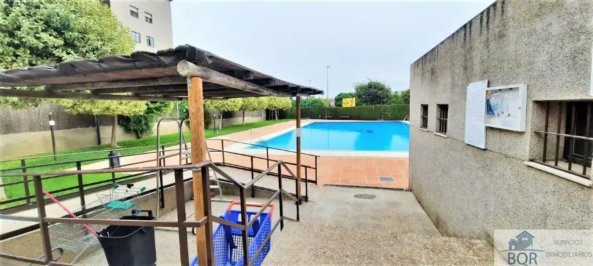 Appartamento con piscina in affitto a Chapín - Campus Universitario - Navinco, imagen 2